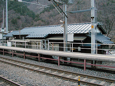 倉本駅