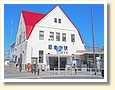 上野市駅