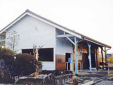 rKw