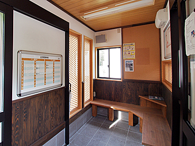 ����w�i�i�q�����{�j