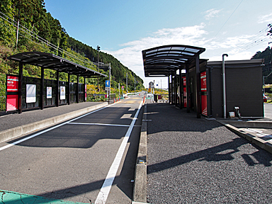 ���O�ˑq�w