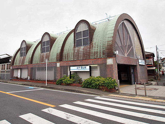 ���q�E�t�R�w