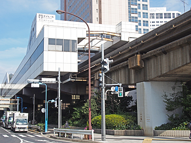 �V���F�A�C���w